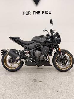 Triumph Trident 800