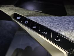 2025 Peugeot 5008 GT Premium Hybrid