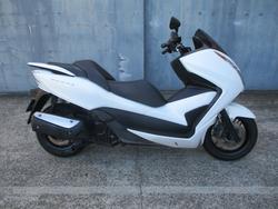 Honda NSS300 Forza