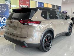 2026 Nissan X-TRAIL Rock Creek T33 Baja Storm/Black Roof
