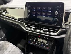 2023 Volkswagen T-Roc 140TSI R-Line