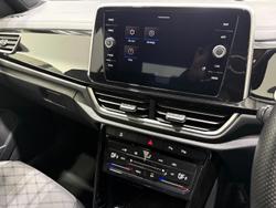 2023 Volkswagen T-Roc 140TSI R-Line