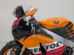2009 Honda CBR1000RR (FIREBLADE) Orange