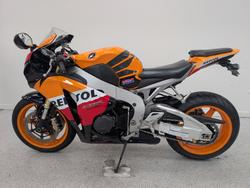 2009 Honda CBR1000RR (FIREBLADE) Orange