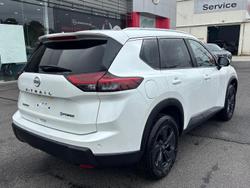 2026 Nissan X-TRAIL ST-L e-POWER T33 Everest White