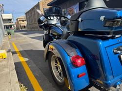 2017 Harley-Davidson Tri Glide Anniversary 107 (FLHTCUTG_ANV) Trike Black