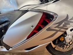 2021 Suzuki GSX1300RA (HAYABUSA) SILVER