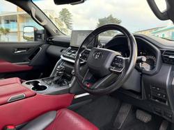 2022 Toyota Landcruiser GR Sport