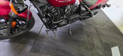 2025 Indian SCOUT BOBBER LIMITED Sunset Red