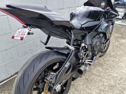 2023 Yamaha YZF-R1 Black