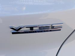 2024 Honda CR-V VTi LX