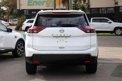 2026 Nissan X-TRAIL ST-L T33 MY26 4X4 On Demand Everest White