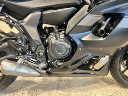 2025 Yamaha YZF-R7LA BLACK