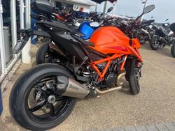 2025 Ktm 1390 SUPER DUKE R Orange