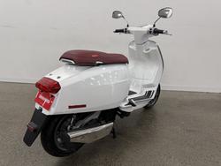 2025 Lambretta 2025 Lambretta 200CC V200 Special Flex Dual Channel ABS White