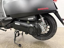 2025 Lambretta 2025 Lambretta 200CC V200 Special Flex Dual Channel ABS Black