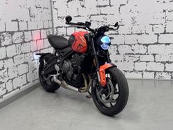 Triumph Trident 660