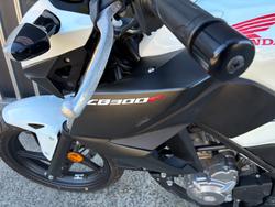2015 Honda CB300FA (ABS) WHITE