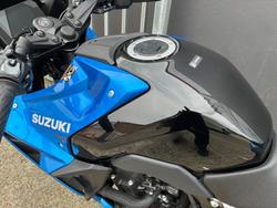 2025 Suzuki GSX-8R (GSX800FRQ) BLUE