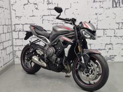 Triumph Street Triple R 765