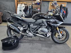 2023 BMW Motorrad R 1250 RS TRIPLE BLACK BLACK STORM METALLIC