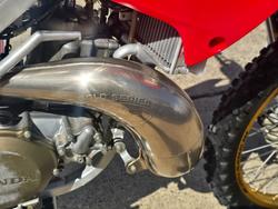 2006 Honda CR250R Red