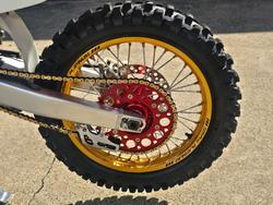 2006 Honda CR250R Red