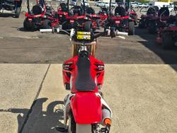 2006 Honda CR250R Red