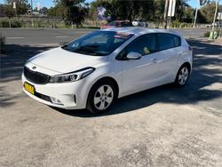 2017 KIA CERATO S