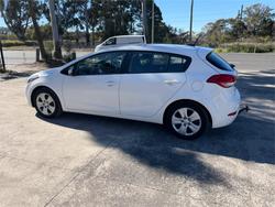 2017 KIA CERATO S