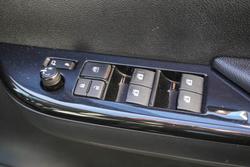 2022 Toyota Hilux SR5