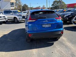 2023 MITSUBISHI ECLIPSE CROSS ES (2WD)