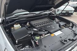 2017 Toyota Landcruiser VX