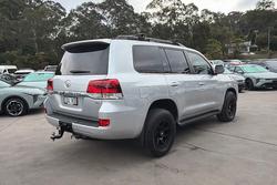 2017 Toyota Landcruiser VX