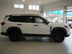 2025 LDV D90 Executive