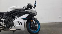 2025 CFMOTO 2025 CF Moto 650CC 675SR-R ABS White/Blue