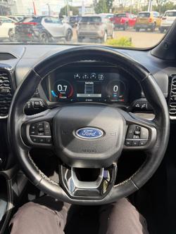 2022 Ford Everest Platinum