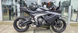 Triumph Daytona 660 Lams