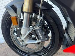 2021 BMW Motorrad S 1000 R RED