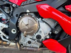 2021 BMW Motorrad S 1000 R RED