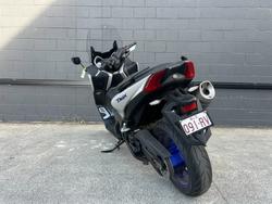 2018 Yamaha TMAX 530 SX WITH ABS (XP530A) SILVER