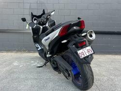 2018 Yamaha TMAX 530 SX WITH ABS (XP530A) SILVER