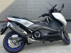 2018 Yamaha TMAX 530 SX WITH ABS (XP530A) SILVER