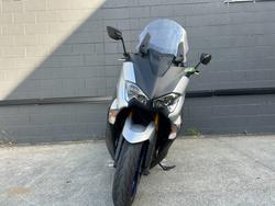 2018 Yamaha TMAX 530 SX WITH ABS (XP530A) SILVER
