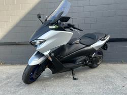 2018 Yamaha TMAX 530 SX WITH ABS (XP530A) SILVER