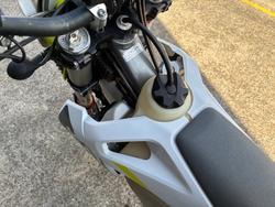 2021 HUSQVARNA FE250 WHITE
