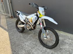2021 HUSQVARNA FE250 WHITE