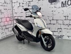 Piaggio Beverly 350 (BV 350)
