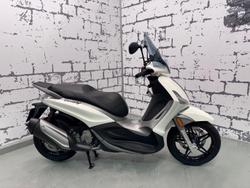 2014 Piaggio Beverly 350 (BV 350) Beverly White