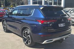 2023 Mitsubishi Outlander Exceed Tourer